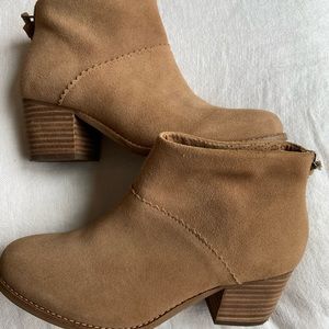 Toms Booties